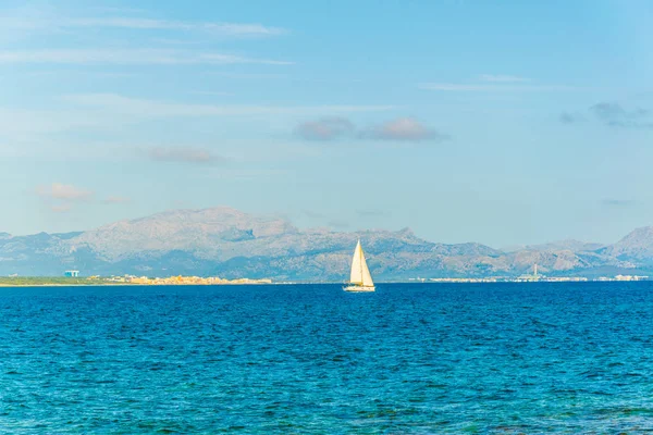 Bahía Alcudia Mallorca Spai — Foto de Stock