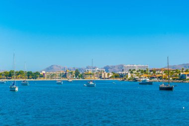 Bir Port d'Alcudia, Mallorca, Spai deniz görünümü