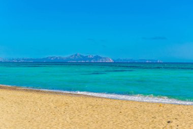 Sa Canova Playa Virgen Alcudia Mallorca, Spai koyunda yer alan