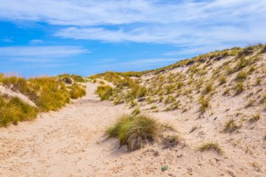 Cala Mesquida 'da kum tepeleri, Mallorca, Spai