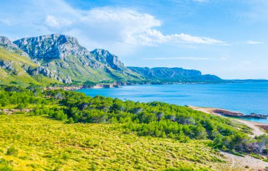 Düzensiz sahil Mallorca adlı Cap Ferrut