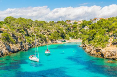 Mallorca, Spai koyunda Cala Pi