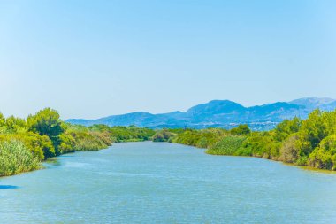 Siurana kanal Albufera Milli Parkı, Mallorca, Spai yanında
