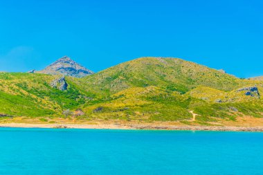 cap Farrutx, Mallorca, Spai yakınındaki bir plaj ile bay