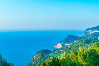 Düzensiz sahil Mallorca yakınındaki Estellencs, Spai