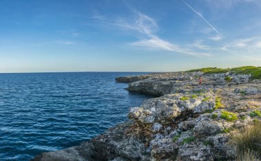 Düzensiz sahil Mallorca Porto Crist adlı