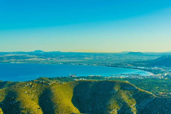 Alcudia Bukten Och Port Alcudia Stad Mallorca Spanien — Stockfoto