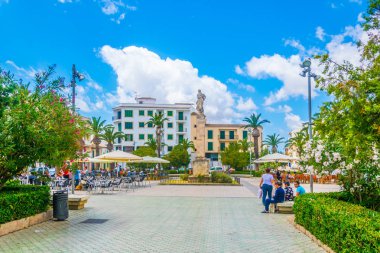 Felanitx, İspanya, 20 Mayıs 2017: Felanitx, Mallorca, Spai dar bir sokakta görünümünü