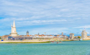 Seaside La Tour de la Lanterne, Frangı tarafından hakim Rochelle