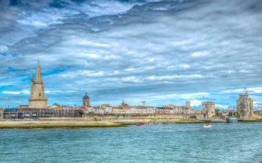 Seaside La Tour de la Lanterne, Frangı tarafından hakim Rochelle