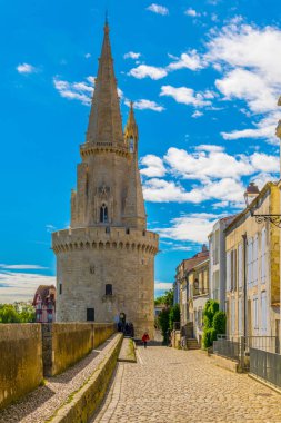 Seaside La Tour de la Lanterne, Frangı tarafından hakim Rochelle
