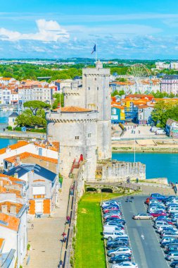 Tur de la chaine ve tur Saint Nicholas, La Rochelle, Frangı havadan görünümü