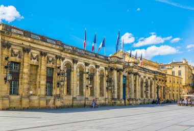 Palais Rohan, Bordeaux, Frangı bir Belediye Binası