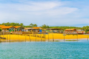 Frangı Arcachon koyu sahil şeridi