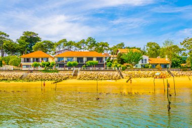 Frangı Arcachon koyu sahil şeridi