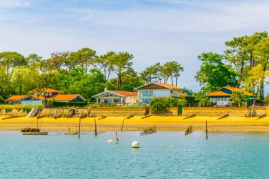 Frangı Arcachon koyu sahil şeridi