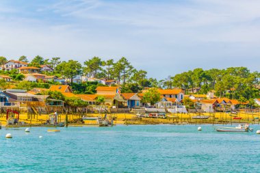 Frangı Arcachon koyu sahil şeridi