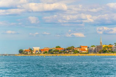 Frangı Arcachon koyu sahil şeridi