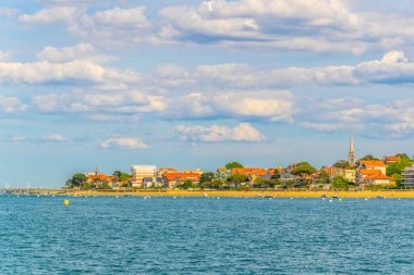 Frangı Arcachon koyu sahil şeridi