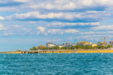 Bir Arcachon, Frangı kıyı şeridi