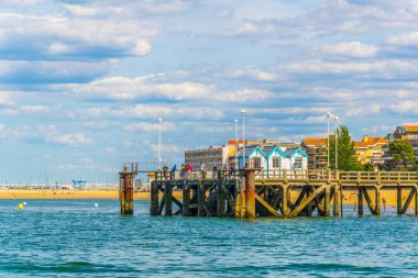 Bir Arcachon, Frangı kıyı şeridi