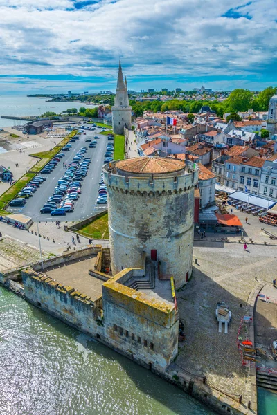 Seaside La Tour de la Lanterne ve Tur de la Jane'in, Frangı hakim Rochelle