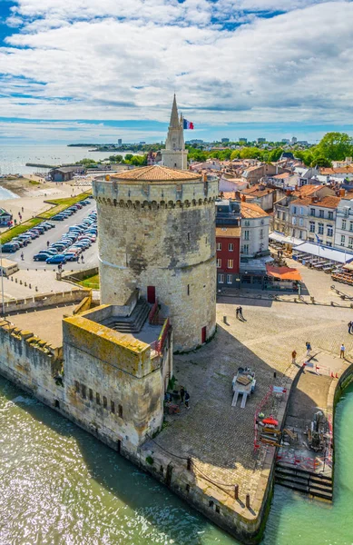Seaside La Tour de la Lanterne ve Tur de la Jane'in, Frangı hakim Rochelle