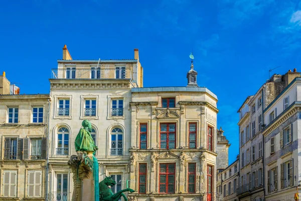 Cepheler eski evler La Rochelle, Frangı