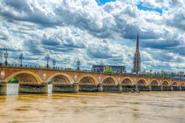 Pont Pierre Bazilika Saint Michel Bordeaux Frank — Stock fotografie