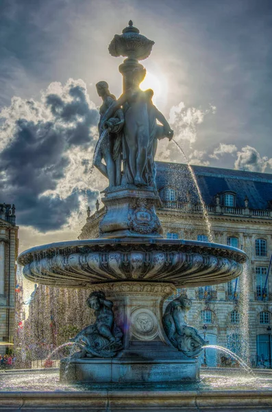 Фонтан Площади Бордо Бордо Франк — стоковое фото