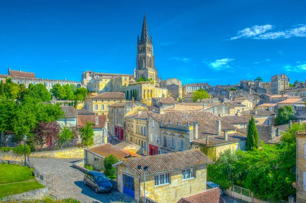 Aerial View French Village Saint Emilion Dominated Spire Monolithic Churc — Stock Photo, Image