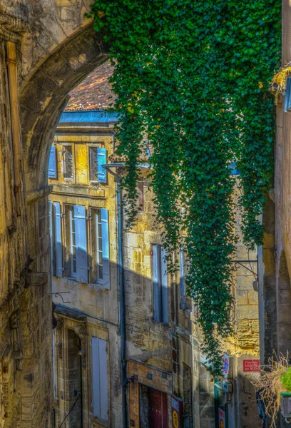Vista Una Calle Estrecha Saint Emilion Franc — Foto de Stock