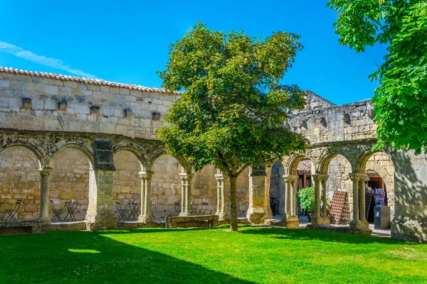 Claustro Les Cordeliers Saint Emilion Franc — Foto de Stock