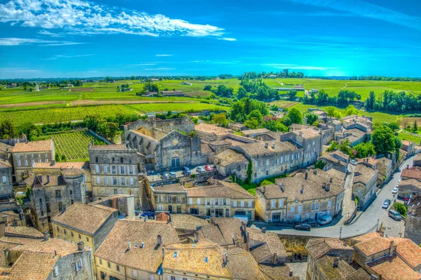 Cloister Les Cordeliers Saint Emilion, Frangı içinde havadan görünümü
