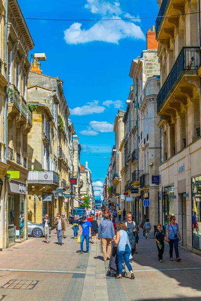 Burdeos Francia Mayo 2017 Vista Una Calle Estrecha Centro Histórico —  Fotos de Stock