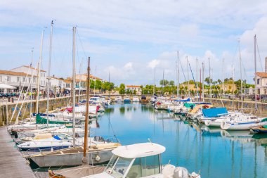 Saint Martin De Re, Fransa, 13 Mayıs 2017: Port Saint Martin de Re Frangı adlı görünümünü