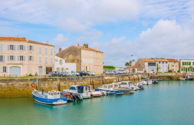 Saint Martin De Re, Fransa, 13 Mayıs 2017: Port Saint Martin de Re Frangı adlı görünümünü