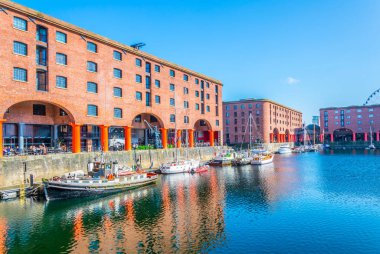 Albert dock Liverpool güneşli gün boyunca, Englan