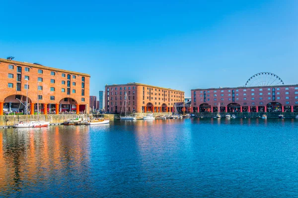 Albert Dock Liverpool Durante Día Soleado Englan — Foto de Stock