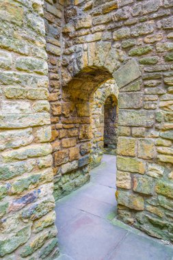 Sur Lincoln kale, Englan