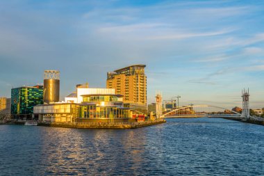Manchester, Englan Lowry tiyatroda görünümünü