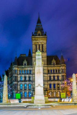 Belediye Binası Manchester, Englan gece görünümü