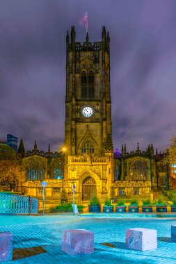Manchester Cathedral, Englan gece görünümü