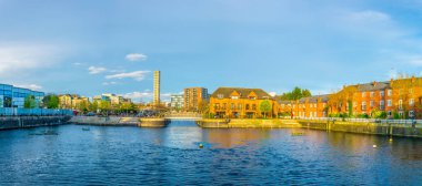 Manchester Salford alanı çevreleyen nehir irwell, Englan üzerinde bir havza konut ile