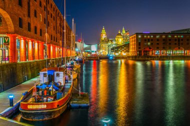Gece görüş ışıklı Albert dock Liverpool, Englan