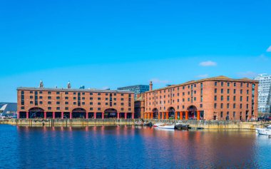 Albert dock Liverpool güneşli gün boyunca, Englan