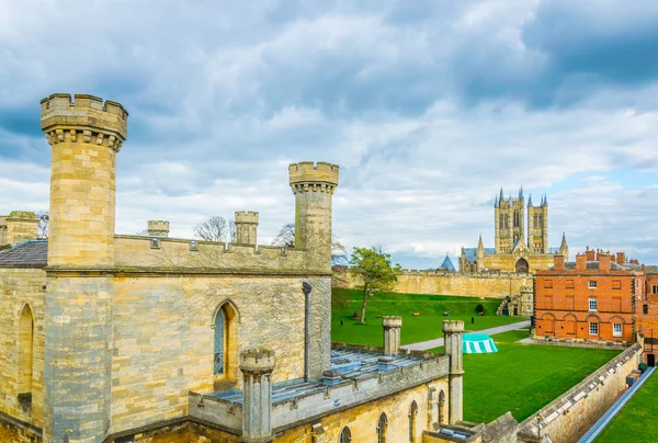 Linoleumkathedrale Mit Blick Auf Den Wall Der Linoleumburg Englisch — Stockfoto