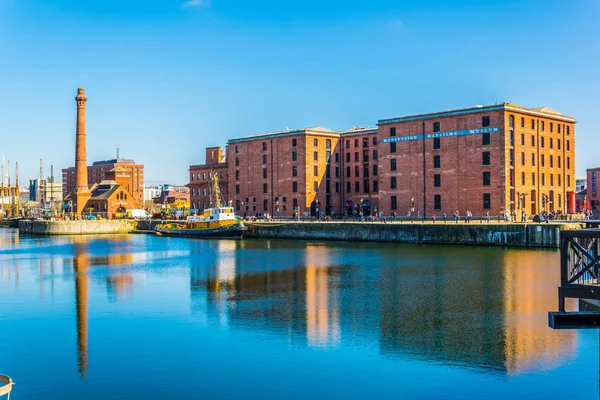 View Albert Dock Pump House Liverpool Englan — Stock Photo, Image