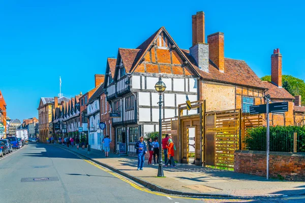 Stratford Avon Verenigd Koninkrijk April 2017 Mensen Zijn Wandeling Naast — Stockfoto