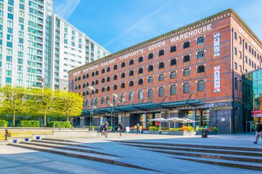 Manchester, Englan büyük Kuzey meydanda görünümünü Manchester, Büyük Britanya, 11 Nisan 2017: